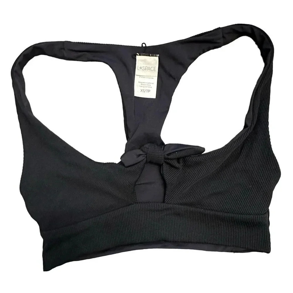 L*Space NWOT’s Tara Ribbed bikini top. Size XS